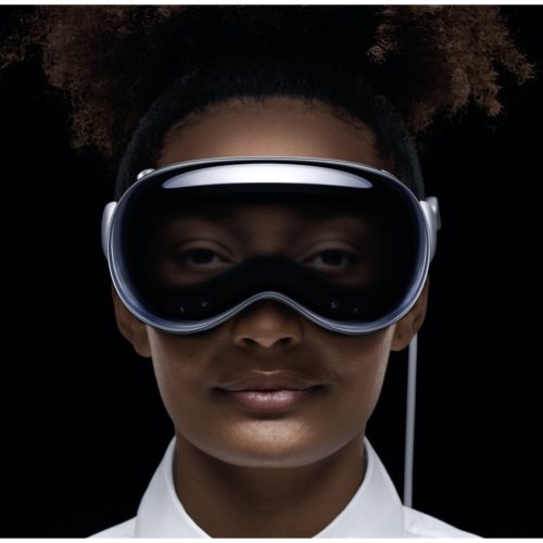 O headset Vision Pro VR da Apple, de $3.500 dolares ( R$ 17mil ), será lançado no próximo mês nos EUA.